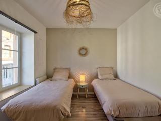 Appartement Authentique et Confortable avec Wifi, Parking Gratuit et Cuisine Équipée à Saint-Galmier - FR-1-496-276 - Saint-Galmier - 1