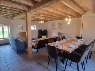Gîte chaleureux avec terrasse, pêche, randonnées et équipements modernes au cœur du Haut Forez - FR-1-496-285 - 4