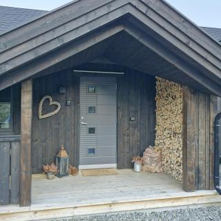 Mountain Cabin With Sauna In Sunnmørsalpane - Brunstad - 1