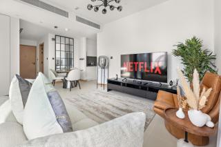 VayK - Luxury 1BR with Marina View - 6