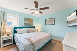 384 Harbor Drive - 3