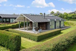Holiday Home With Sea View In Hejlsminde - 0