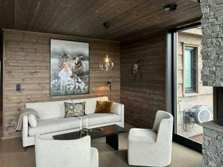 Luxury Mountain Cabin With Ski In And Out - 6