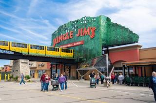 Lush Hideaway with HotTub & Pool 6 mins kings Island - Mason - 7