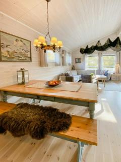 Beach Cabin With View And Sunny Terrace - Saltnes - 4