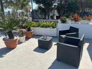 Casa vacanze SoleeMare Barletta Apartments - 1