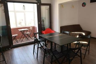 Sunny apartment with side view to the Danube - 9