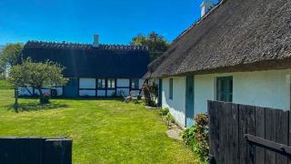 Traditional Scanian Farmhouse Near Sandhammaren Beach - Löderup - 0