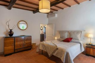 Historic Villa With Pool In Gambassi Terme - 2