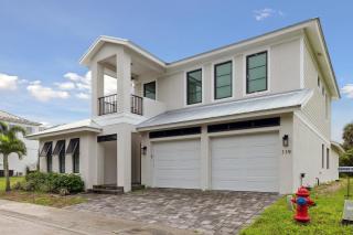 119 Ocean Estates Dr - Lakewood Park - 2