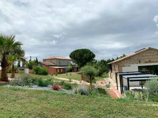Restored Farmhouse Near Toulouse With Pool - Mauvaisin - 1