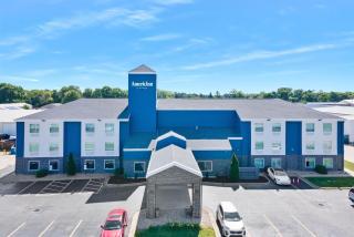 AmericInn by Wyndham Urbana - Champaign - 3