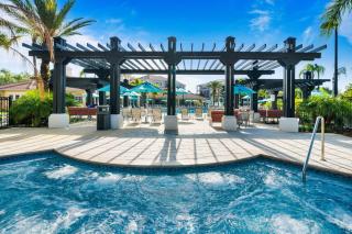 Vista Cay Resort by Millenium at Universal Blvd. - Orlando - 3