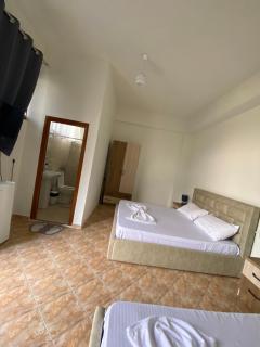 Guesthouse SELI - Berat - 3