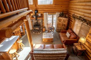 Spacious Mountain Retreat with Hot Tub & Game Room Near National Forest – Close to Outdoor Adventures in Idaho - Trude - 6