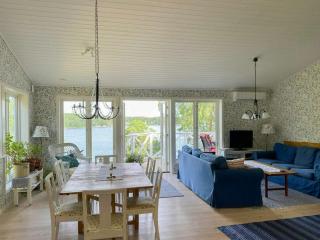 Archipelago Villa With Private Pier On Vindö - Djurhamn - 6