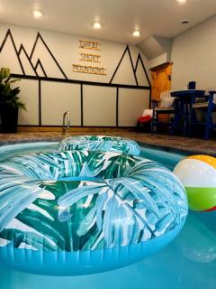 Spacious Family Cabin with Indoor Pool & Game Room near Dollywood in Gatlinburg, Tennessee - 3