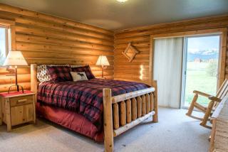 Secluded Mountain-View Cabin with Cross-Country Trails Near Scenic Lakes in Idaho - Driggs - 5