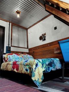 Rustic Stall B&B with Country Breakfast & Bonfires near Old Hickory Lake – Gallatin, Tennessee - 9