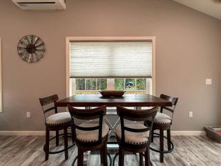 Modern Cottage Retreat Near Pleasant Mountain in Bridgton, Maine - Bridgton - 4