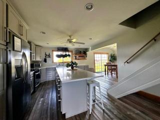 Spacious Unit in a Farmhouse Retreat with Scenic Picture Windows near Skiing & Fishing in Tetonia, Idaho - 4