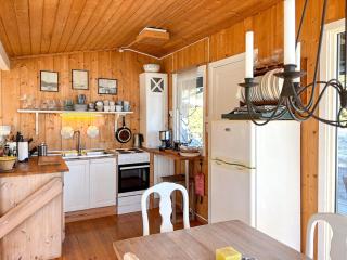 Architect-Designed Cabin With Private Beach - 5