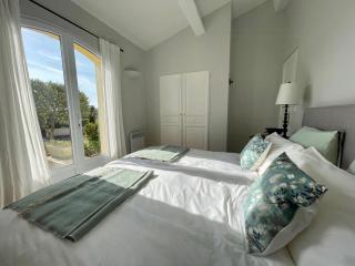 Villa With Sea View And Infinity Pool Near Cannes - 2