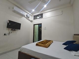 Kanha P Guest House - 2