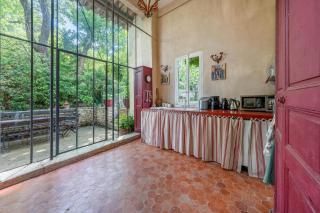 18Th Century Bastide With Heated Pool In Provence - 2