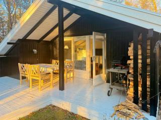 Cottage With Sauna Near Tisvilde Hegn - Karsemose - 0