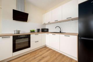 Lipińskiego 16 Komfortowy Apartament z Parkingiem by Noclegi Renters - Wrocław - 8