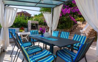 Vila Medea sea view by Villas Guide - 1