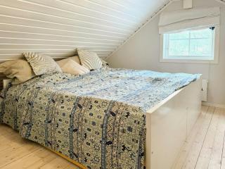 Cozy Spacious Cottage By Water And Nature - Brastad - 8