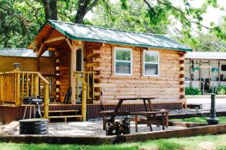 #4 - Amish Log Camping Cabin Walk to the Water cabin - - 9