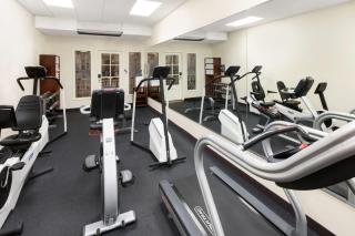 Wyndham Garden Baronne Plaza - New Orleans - 9