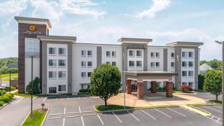 La Quinta by Wyndham Columbus - Edinburgh - Columbus - 8