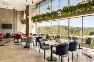 Ramada Encore by Wyndham Istanbul Arnavutkoy - Istanbul - 5