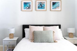 Marvelous Manly Home moments from the Beach - NEW - Sydney - 1