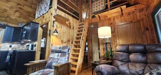 Radiant Cozy Cabin Sanctuary Near Brassua Lake, Maine - 4