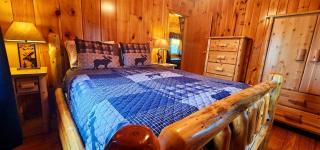 Radiant Cozy Cabin Sanctuary Near Brassua Lake, Maine - 1