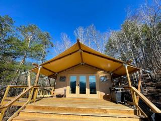 Luxury Safari Tent Near Great Smoky Mountains National Park, Tennessee - 9