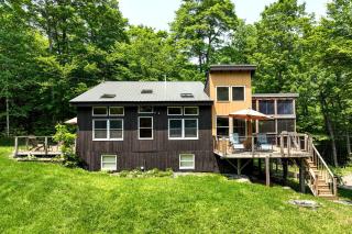 Spellbinding Secluded Cabin Oasis Near Moosehead Lake, Maine - 5