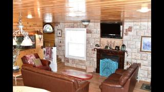 Peaceful Family-Friendly Cabin with Game Loft Near Old Faithful in Island Park, Idaho - 5