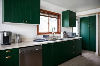 Stunning Riverfront Cabin Escape with Epic Mountain Views near Kernville, CA - 4