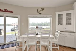 Lighthouse Views & Lake Vibes – 4BR Retreat in Livingston, TX - Livingston - 3