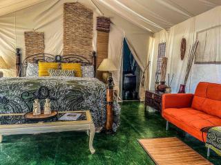 Luxury Safari Tent with Private Bathroom in Swan Valley, Idaho near Palisades Lake - 7