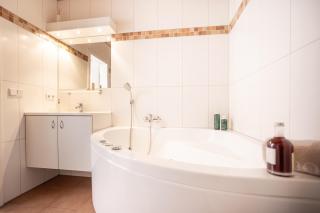 Seemannsgarn Greetsiel - tolle Erdgeschosswohnung mit Kaminofen für bis zu 4 Personen - Haustiere herzlich willkommen - 1