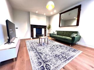 Gorgeous 3BR house in Muswell Hill with Free Parking - Londra - 0