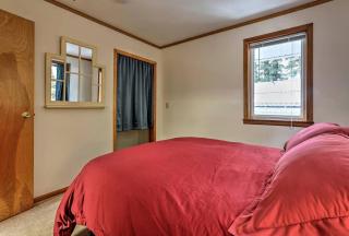 Inviting Alaska Apartment with Mountain Views & Easy Trail Access near Downtown Juneau - Juneau - 0