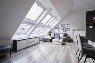 Luxury City Loft Modern and Elegant - Bratislava - 8
